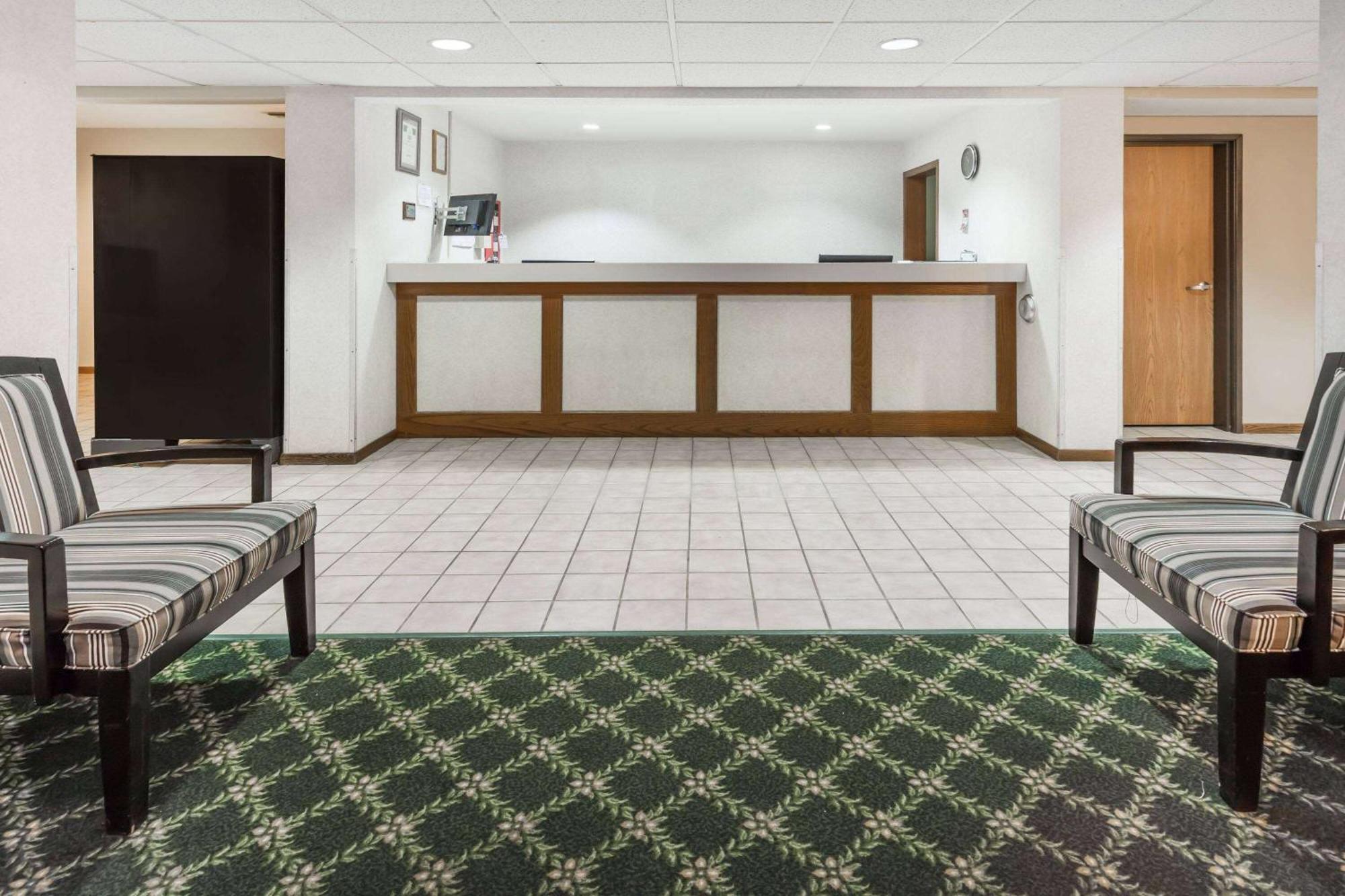 Americinn By Wyndham Columbus Wisconsin Eksteriør bilde
