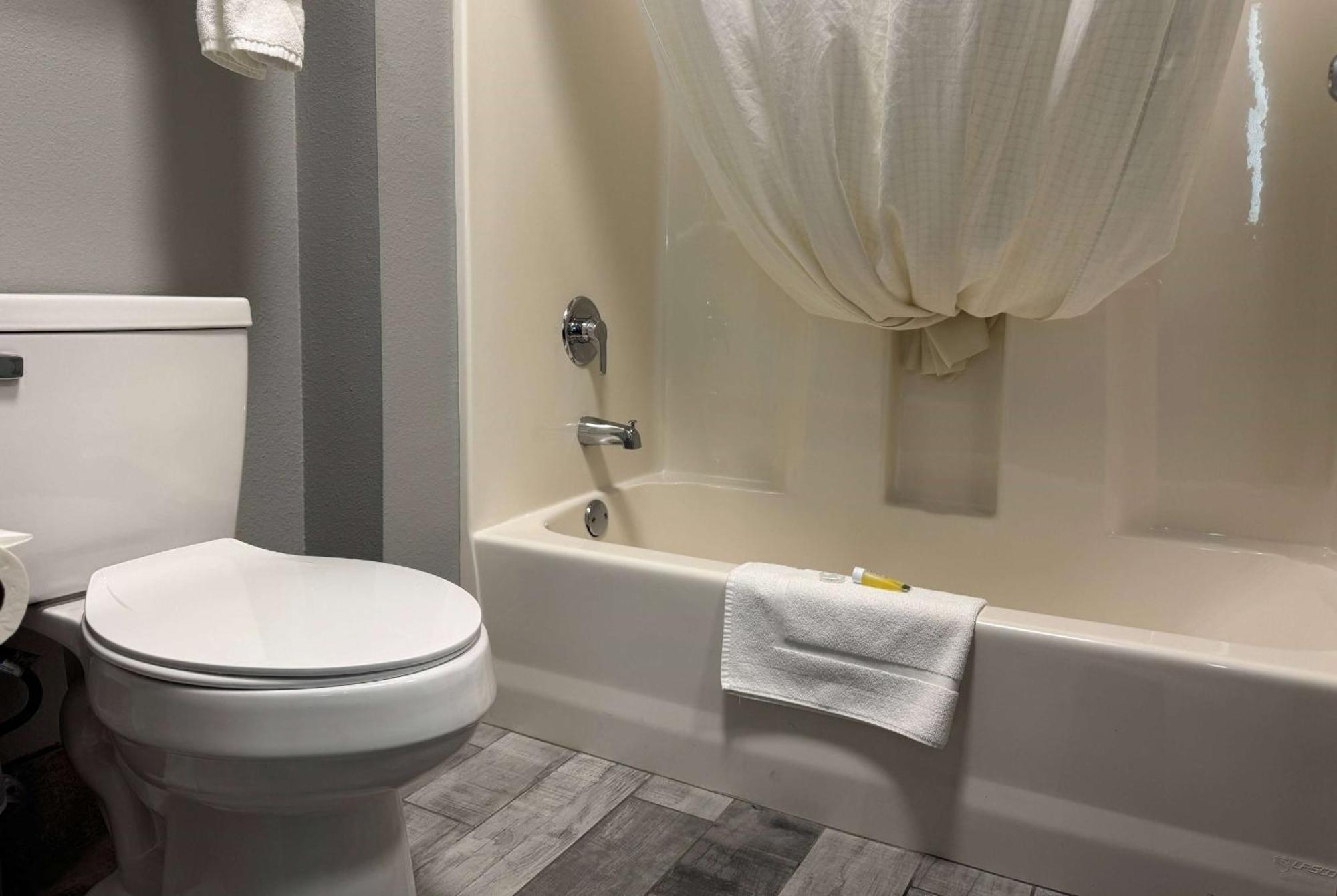Americinn By Wyndham Columbus Wisconsin Eksteriør bilde